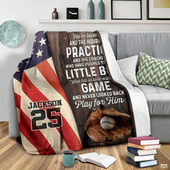 Custom Name Catcher Batter Baseball Baseball Throw, Baseball Blanket Gift Baseball Bedding Gift for Adult, Christmas New Years Gift for Baseball Player, Pitcher Gift (Baseball Design 11)