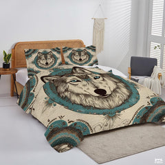 Custom Native American Inspired Wolf Head Inside Circular Frame Comforter
