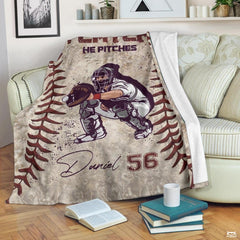 Custom Name Catcher Batter Baseball Baseball Throw, Baseball Blanket Gift Baseball Bedding Gift for Adult, Christmas New Years Gift for Baseball Player, Pitcher Gift (Baseball Design 17)