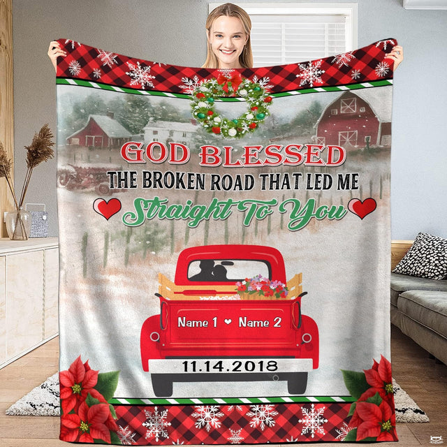 Christmas red truck bedding set displaying vintage pickup in snowy landscape with wreath and evergreens.