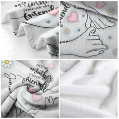 Minimalist mother and daughter pinky promise line art with daisies and pink hearts, view 6.