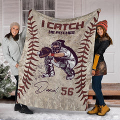 Custom Name Catcher Batter Baseball Baseball Throw, Baseball Blanket Gift Baseball Bedding Gift for Adult, Christmas New Years Gift for Baseball Player, Pitcher Gift (Baseball Design 17)