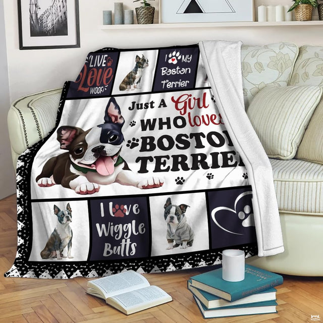 Expressive bedding set featuring photographic pup artwork, bold typography, and navy decorative blocks.
