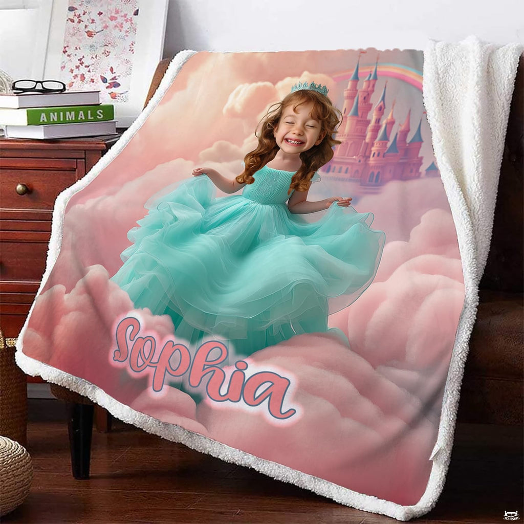 Folded edge view of princess dreamscape kids blanket