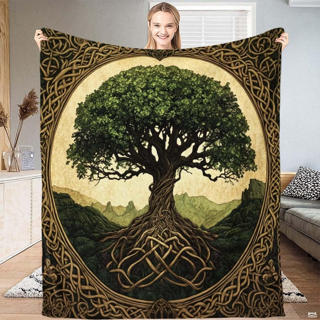 Celtic sacred oak tree of life knotwork medallion blanket showing Celtic design view 1