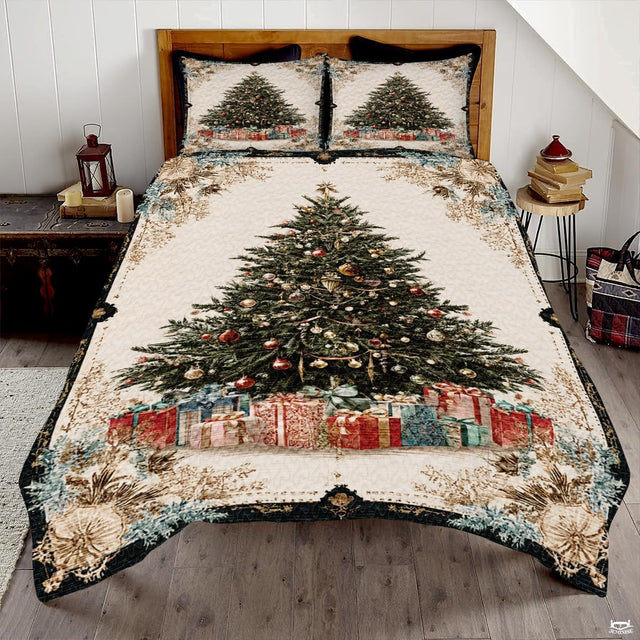 Vintage Christmas tree holiday presents bedding with Victorian scrollwork - view 1