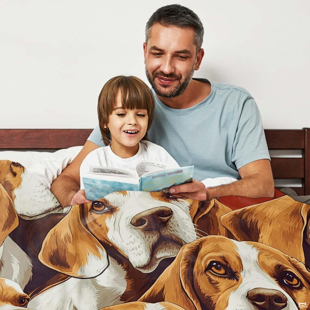 Artistic collage pattern of tri-color Beagle hound dog portraits, view 7.