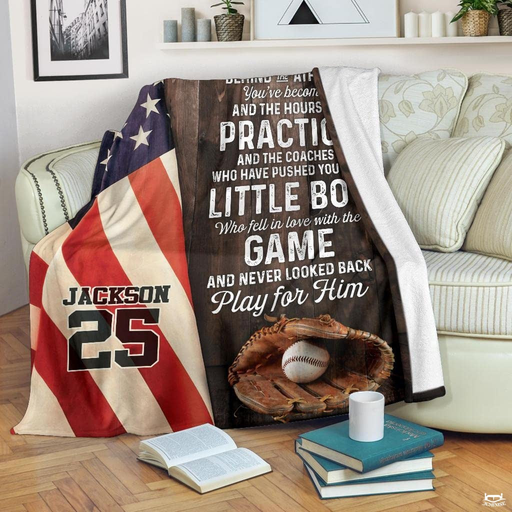 Custom Name Catcher Batter Baseball Baseball Throw, Baseball Blanket Gift Baseball Bedding Gift for Adult, Christmas New Years Gift for Baseball Player, Pitcher Gift (Baseball Design 11)