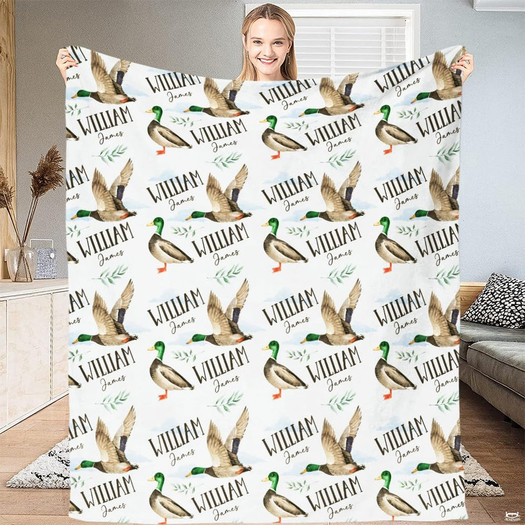 Bedding visual display highlighting mallard duck sheet set motif with green heads and brown plumage on bright backdrop