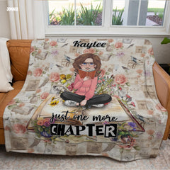 Jeminise Customized Reading Blanket for Book Lovers, Personalized Daughter Gift