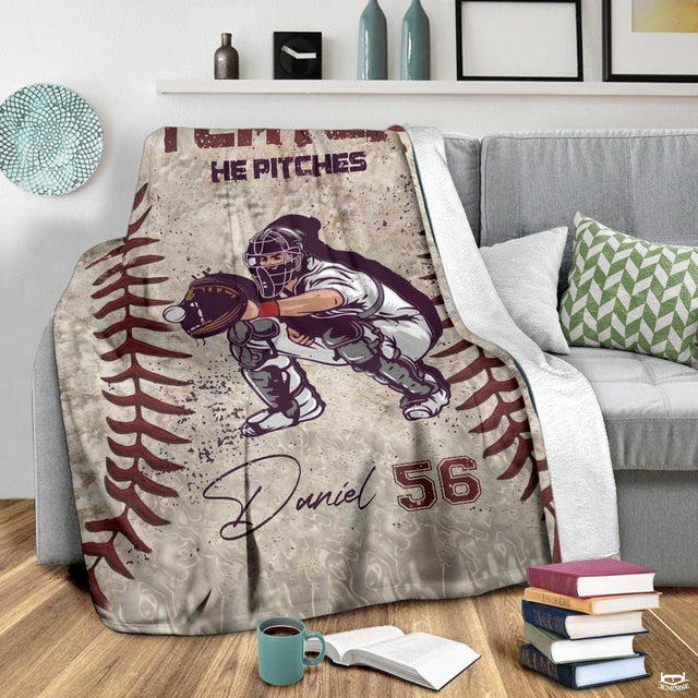 Custom Name Catcher Batter Baseball Baseball Throw, Baseball Blanket Gift Baseball Bedding Gift for Adult, Christmas New Years Gift for Baseball Player, Pitcher Gift (Baseball Design 17)