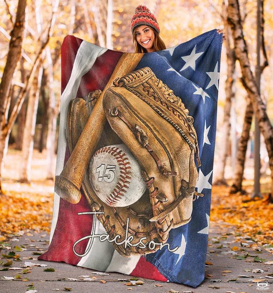 Custom Name Catcher Batter Baseball Baseball Throw, Baseball Blanket Gift Baseball Bedding Gift for Adult, Christmas New Years Gift for Baseball Player, Pitcher Gift (Baseball Design 13)