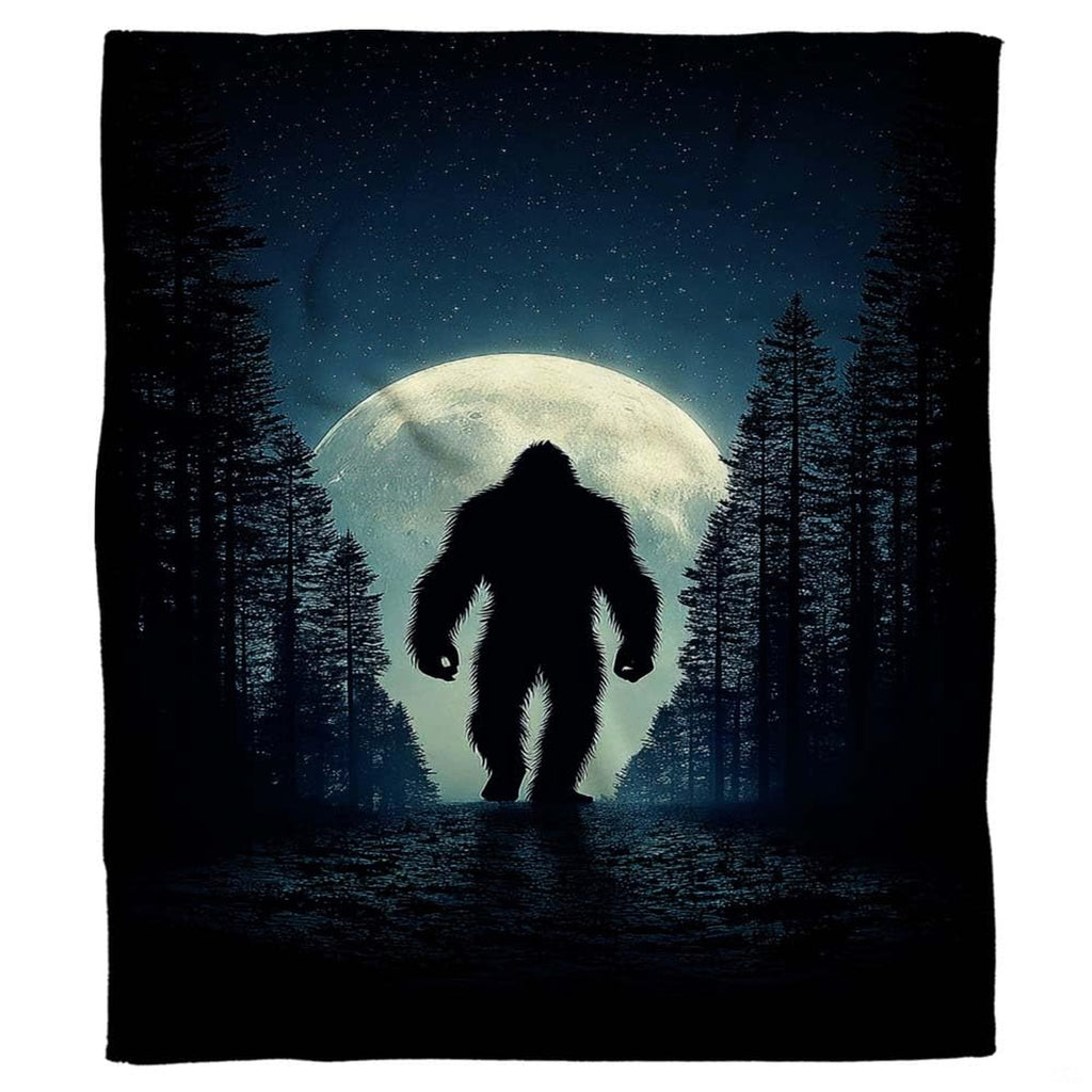 Graphic feature overview of the Bigfoot moonlit forest blanket attributes.