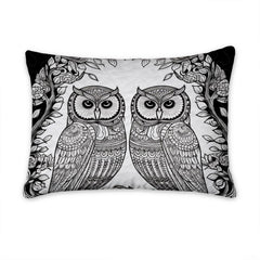 Matching pillowcase detail for wildlife bedding set showing coordinating snowy owl plumage print