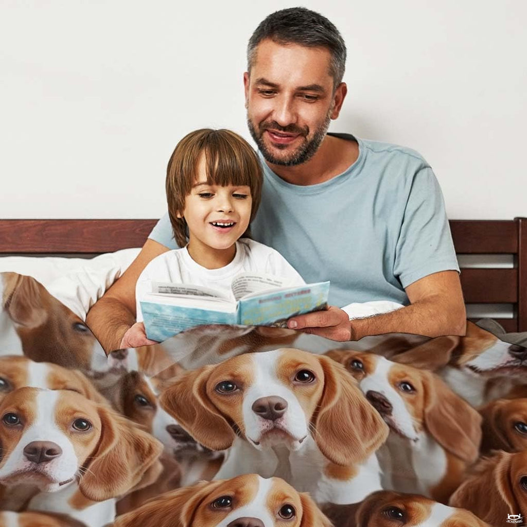 Modern bedroom decor styled with tricolor Beagle puppy portrait collage bedding set.