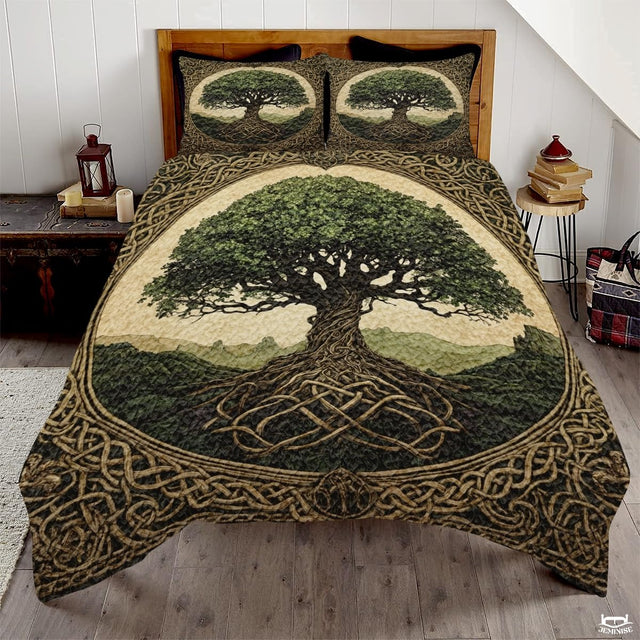 Tree of Life with Celtic Knot Roots Quilt Set And Celtic Knot Borders