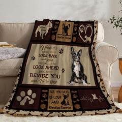 Detailed illustration of playful thematic accent thematic accent silhouettes on patchwork bedding.