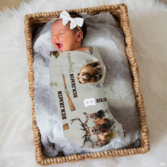 Folded bear hunt bedding display showing the wildlife print paired alongside a clean white contrast backing.