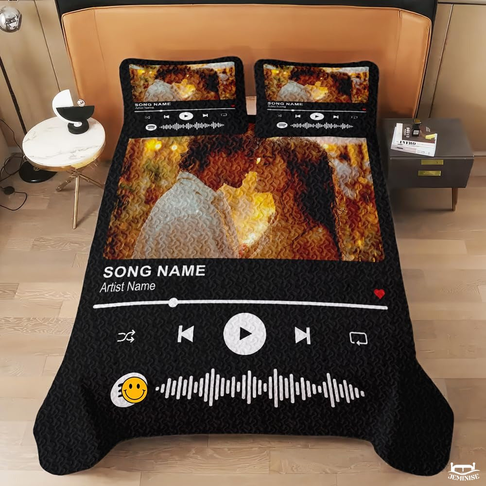 Personalized and Romance Music Player Interface Quilt with Photo