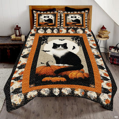 Vintage Halloween black cat and pumpkin bedding set featuring feline silhouettes among harvest pumpkins and fall leaves.