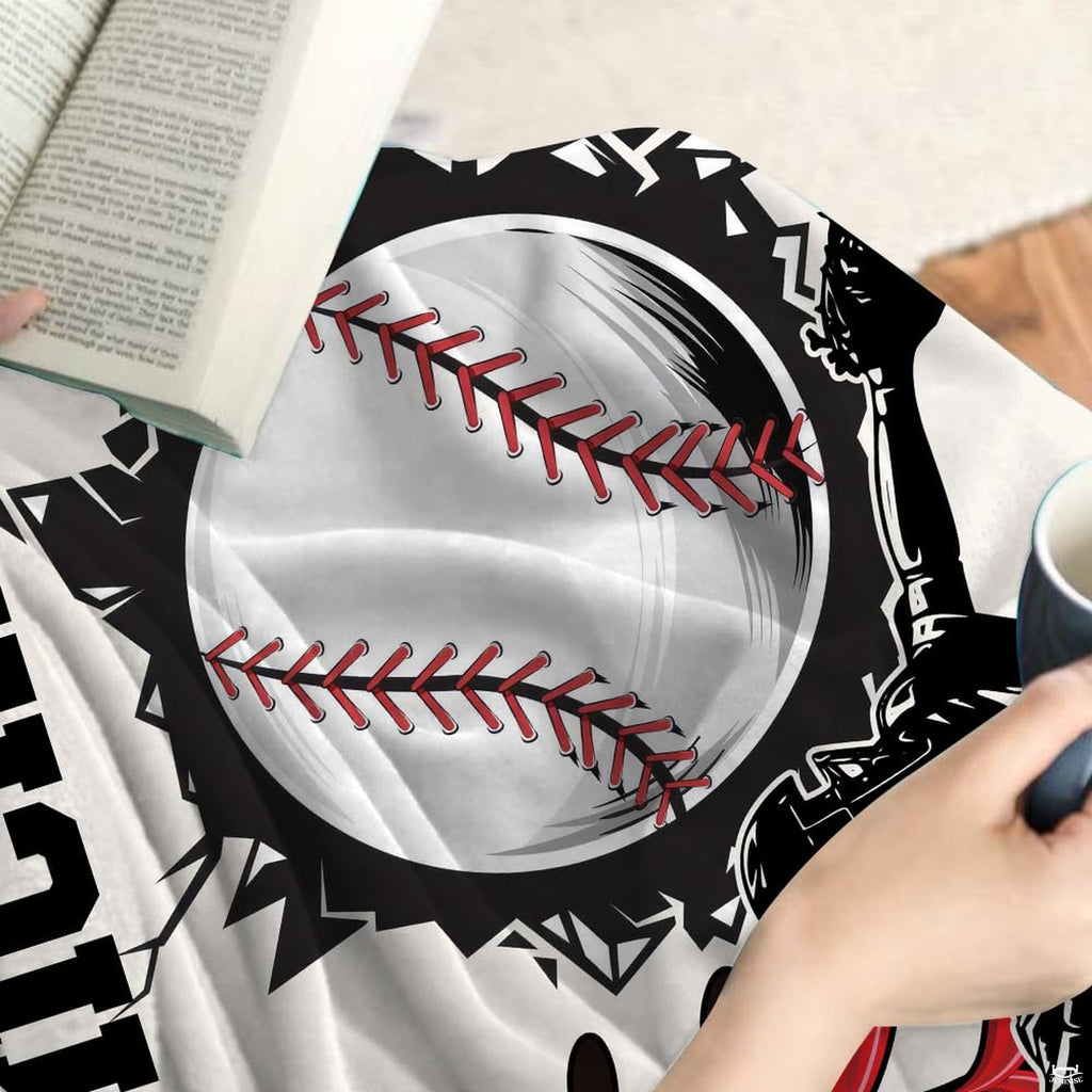 Off-white sports bedding featuring vibrant baseball seam graphics and athletic player motifs.