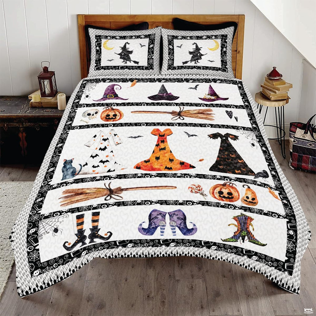 Halloween witch themed bedding set showcasing flying witches, jack-o'-lanterns, and spooky artwork.
