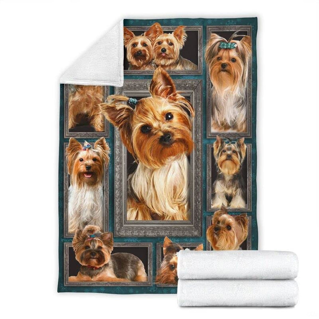 Close view of folded edge finish on Yorkshire Terrier dog blanket