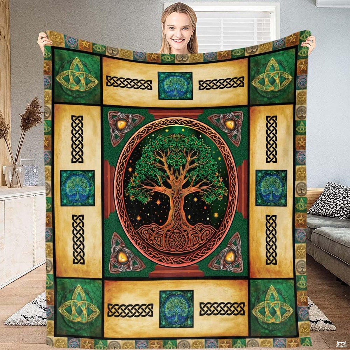 Celtic Tree of Life bedding set displaying central emblem, starry night backdrop, and emerald green knotwork borders.