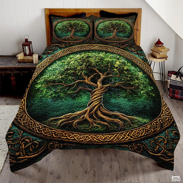 Celtic Mythology Tree of Life Quilt Set With Celtic Knotwork Border
