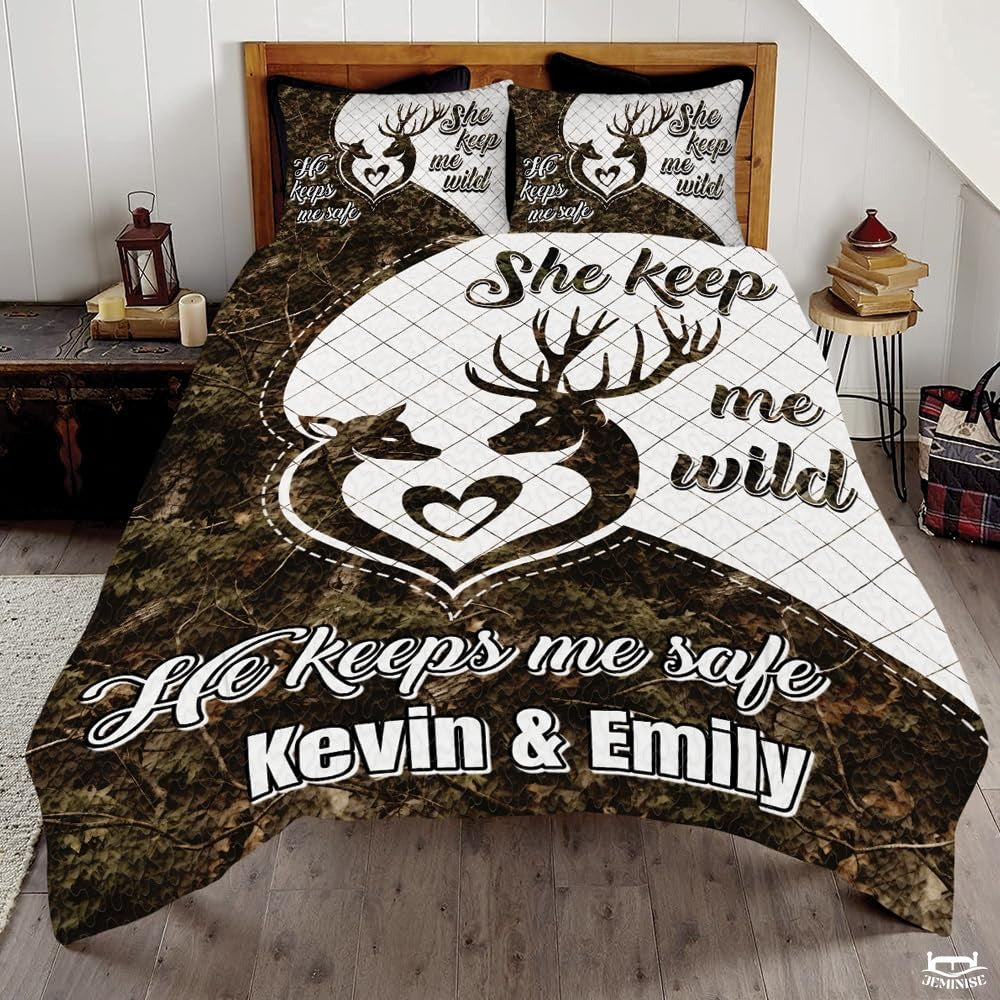 Personalized Deer Silhouettes Forming Heart Outline Comforter