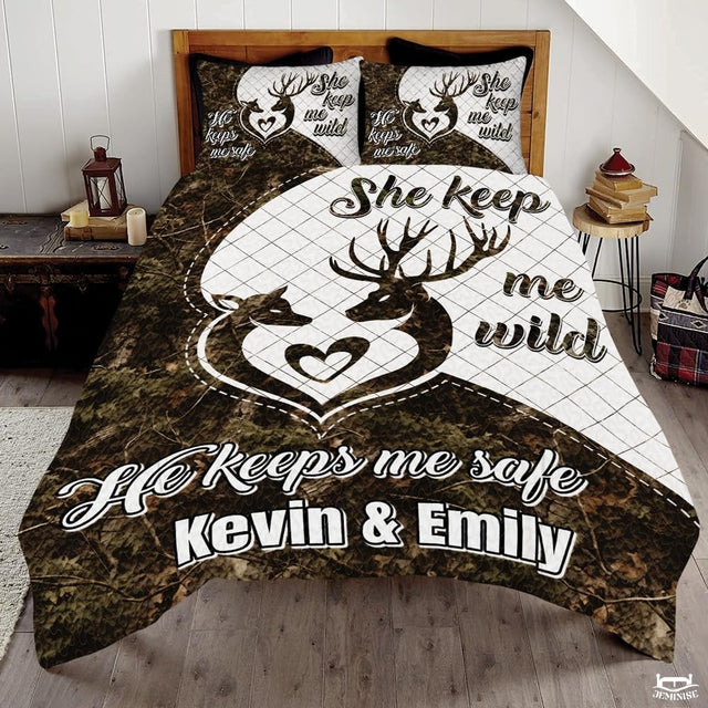 Personalized Deer Silhouettes Forming Heart Outline Comforter