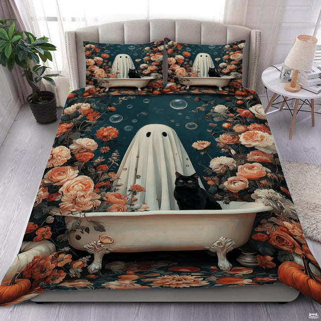 Cute ghost in clawfoot bathtub floral bedding - view 1